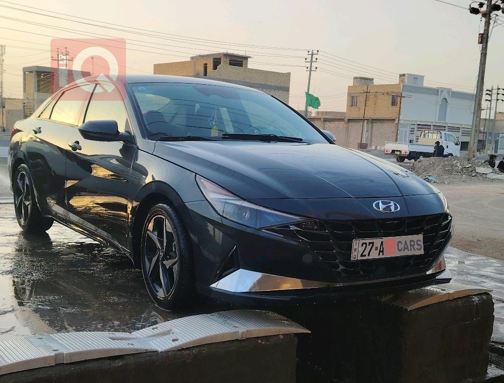 هیوندای ئەلەنترا